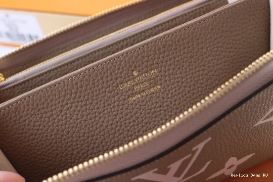 Affordable VUITTON LOUIS WALLET ZIPPY 0820